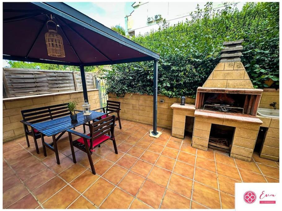 Appartamento Eva Le Residenze Marco Simone Esterno foto